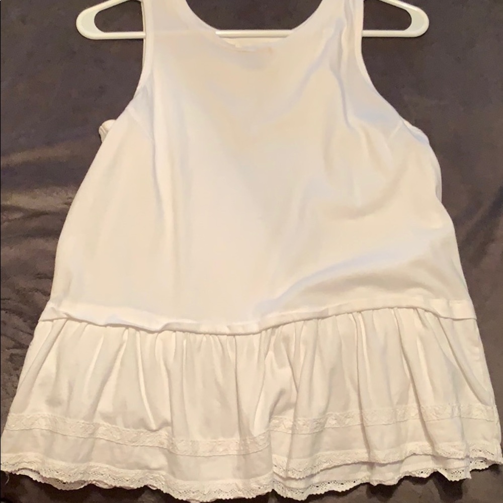 White old navy tank top